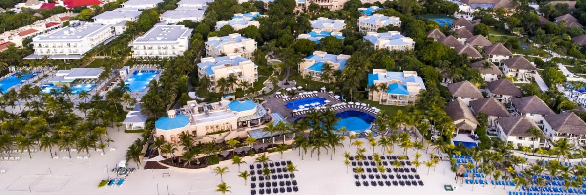 Royal Hideaway Playacar Resort*****