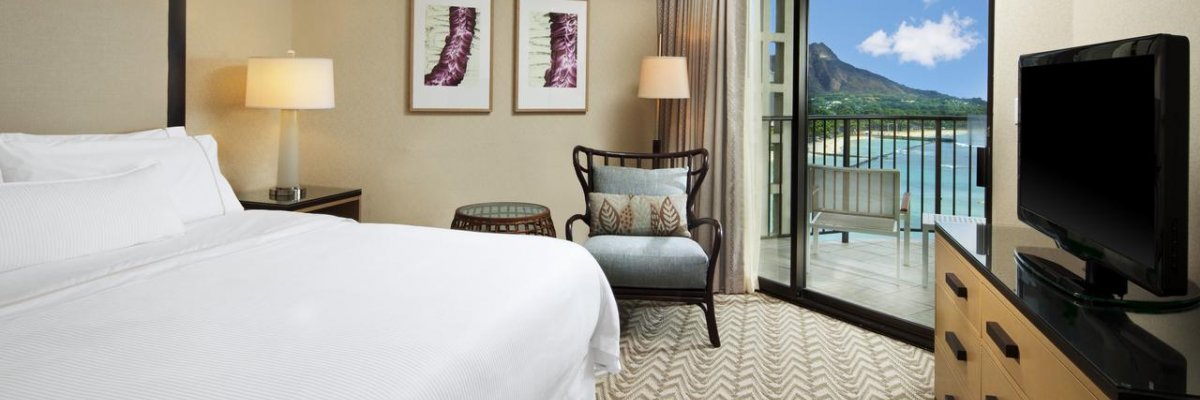 Moana Surfrider, A Westin Resort & Spa****+