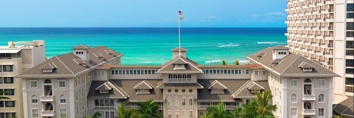 Moana Surfrider, A Westin Resort & Spa****+