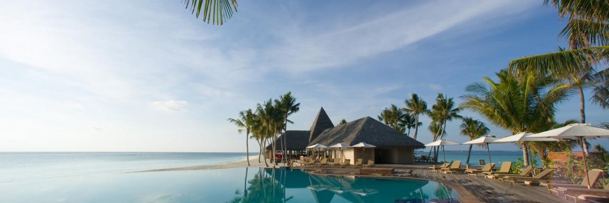 Veligandu Island Resort & Spa****