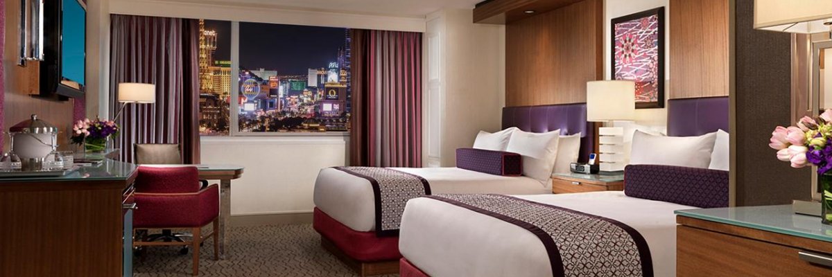 The Mirage & Casino****