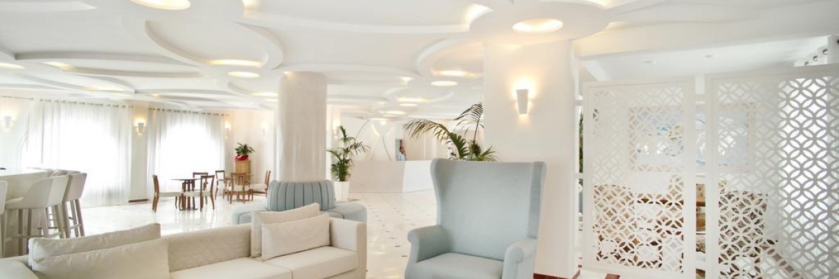 Santorini Palace*****