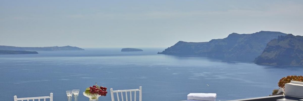La Maltese Oia*****