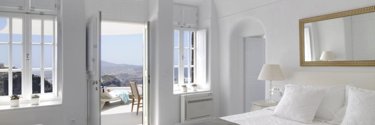 Aqua Luxury Suites****
