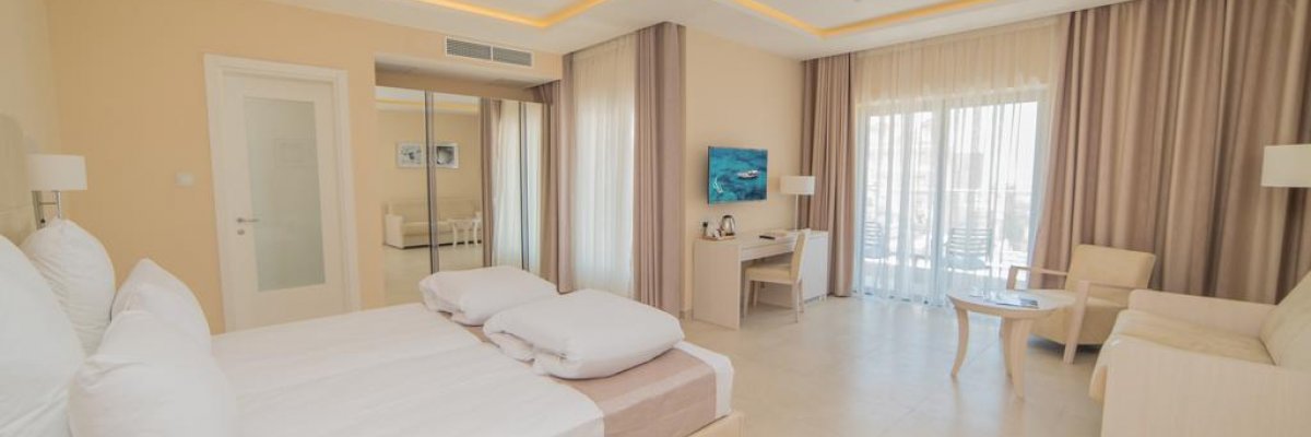 Maritim Antonine Hotel ****