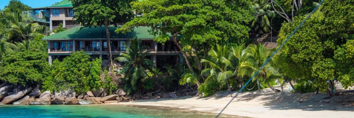 Coco de Mer Hotel & Black Parrot Suites****