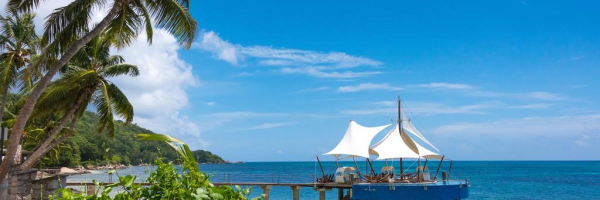 Coco de Mer Hotel & Black Parrot Suites****