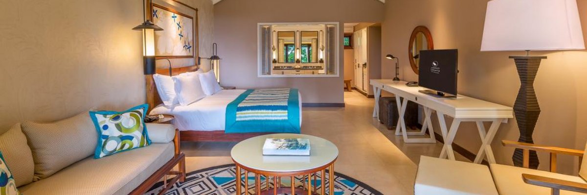 Constance Lemuria Praslin, Seychelles*****+