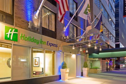 Holiday Inn Express Wall Street***