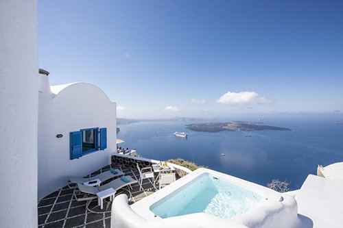 Aqua Luxury Suites****